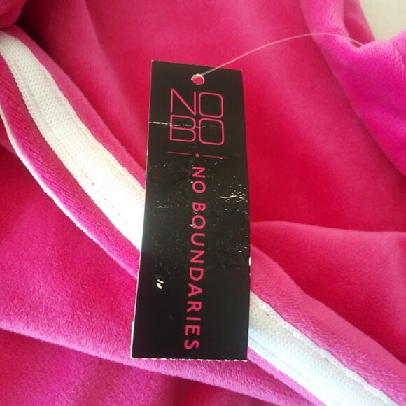 No Boundaries women's size 15-17 XL pink and white velour hoodie sweatshirt - Picture 15 of 15